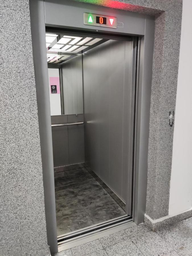 Apartmani Sarah 2 Tuzla Luaran gambar